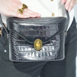 LLadro Black Leather Shoulder/Crossbody Bag w/ Gold Clasp